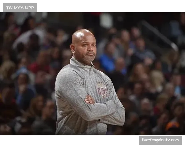 官方:骑士主教练比克斯塔夫与球队达成一份多年续约协议 官方:骑士主教练比克斯塔夫与球队达成一份多年续约协议